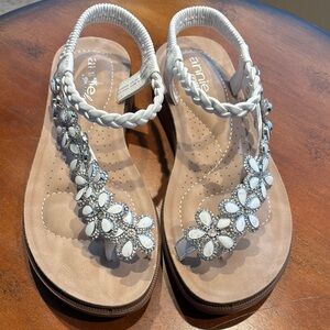 Annie Silver and White Embellished Sandals.  Size 6.  NWOT.